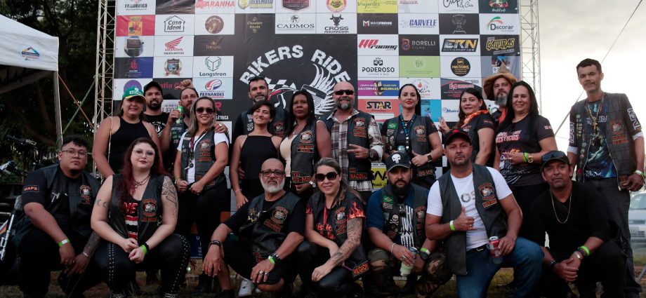 MOTO CAFÉ: EVENTO BATE RECORDES E AGITA ANDRADINA