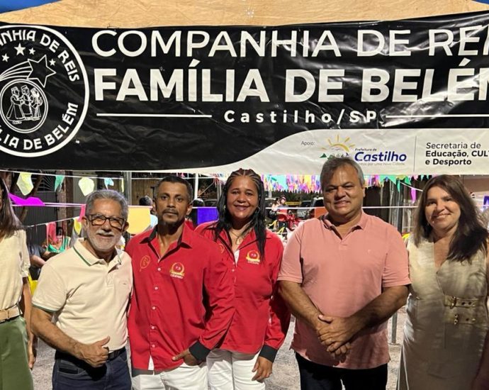 COMPANHIA DE REIS FAMILIA DE BELÉM EM CASTILHO