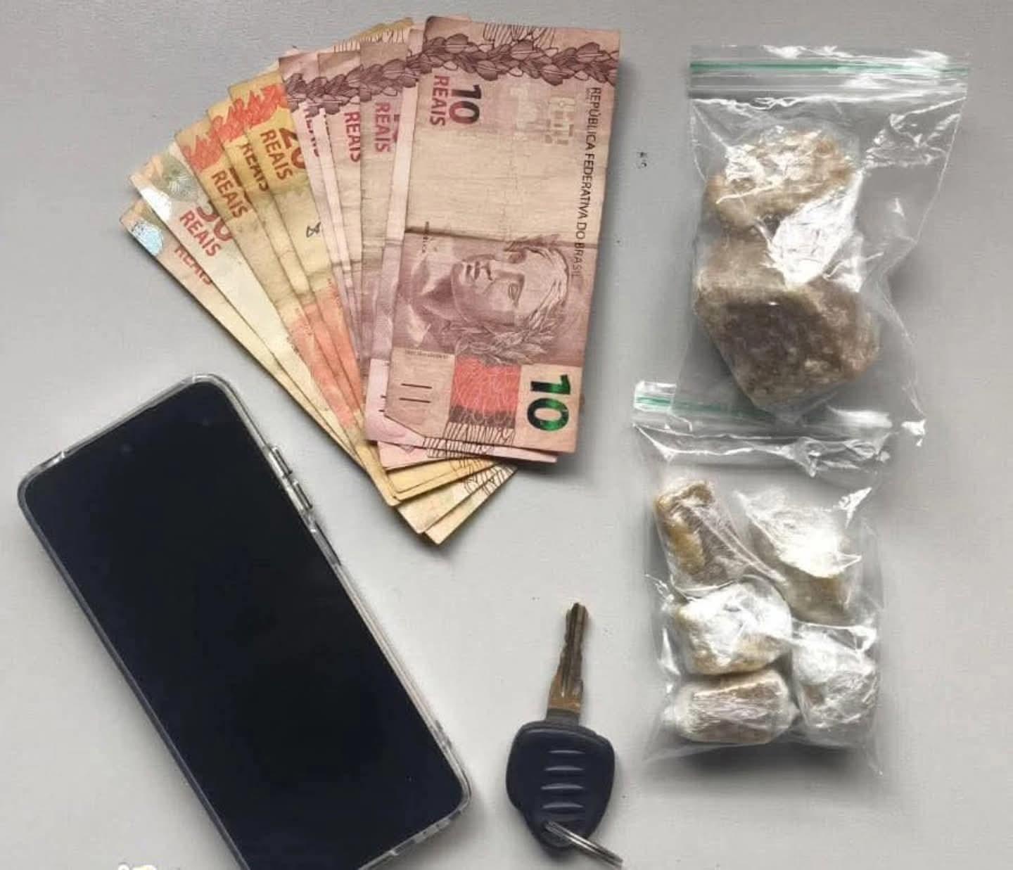 TRÁFICO DE DROGAS: MULHERES SÃO PRESAS EM LAVÍNIA