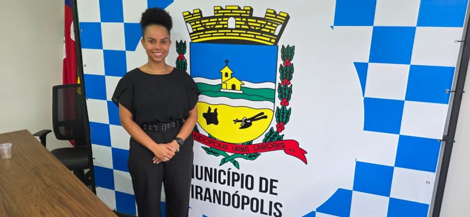 JESSICA SOARES: TRAJETÓRIA NO SERVIÇO PÚBLICO