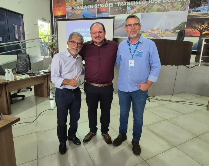 AUDIÊNCIA PÚBLICA DA SAÚDE EM CASTILHO APRESENTA 52 MILHÕES INVESTIDOS E DETALHA CENÁRIO COMPLETO DE 2025