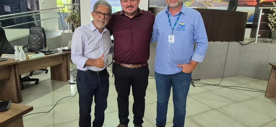 AUDIÊNCIA PÚBLICA DA SAÚDE EM CASTILHO APRESENTA 52 MILHÕES INVESTIDOS E DETALHA CENÁRIO COMPLETO DE 2025