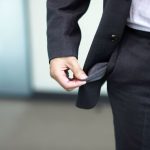 Queda na Inadimplência do Crédito Privado nos EUA, Segundo Fitch Ratings