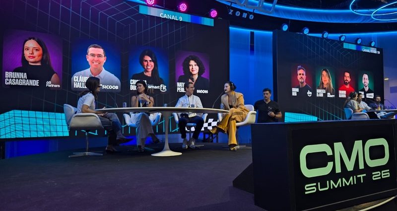 Sicoob Apresenta Integração Estratégica no CMO Summit 2026