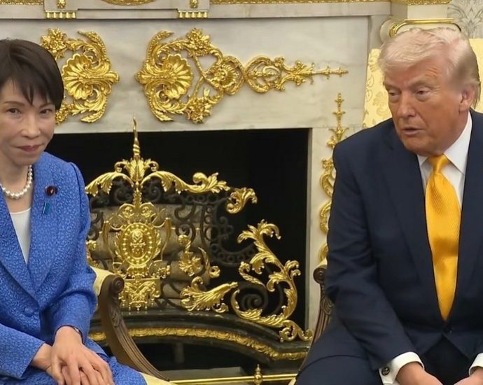 Trump Surpreende Primeiro-Ministro Japonês com Comentário sobre Pearl Harbor