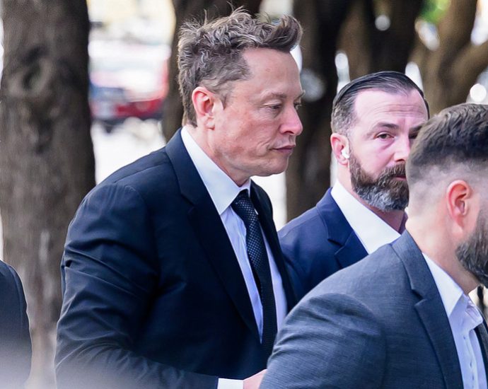 Elon Musk é considerado culpado por enganar investidores em compra do Twitter