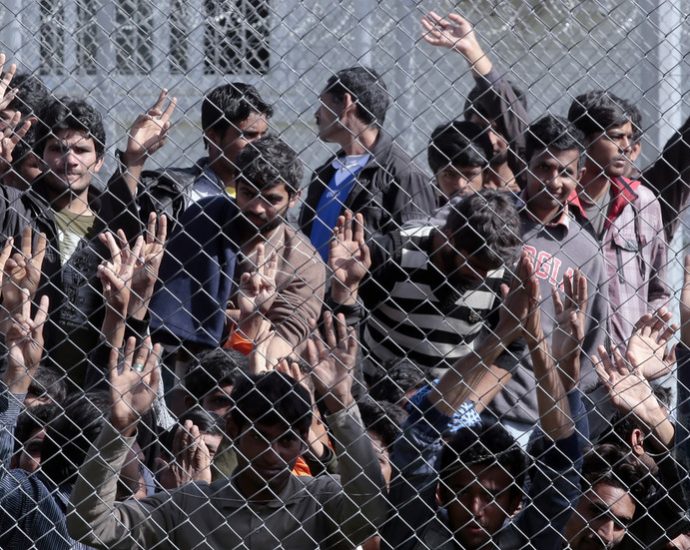 União Europeia Avança na Criação de Centros de Retorno para Migrantes no Exterior