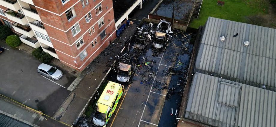 Prisão de Suspeitos em Ataques a Ambulâncias Judaicas em Londres