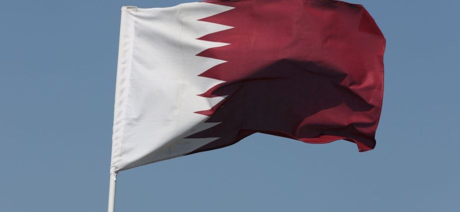 Acidente Aéreo no Catar: Helicóptero Cai e Deixa Seis Mortos