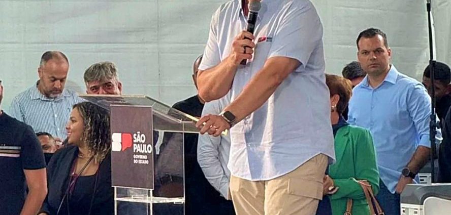 Cinco cidades da região recebem novas Ambulâncias e Vans durante evento em Itu