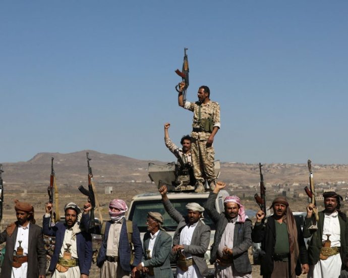 Tensões no Oriente Médio: Israel Reporta Lançamento de Míssil do Iêmen em Meio a Ameaças dos Houthis