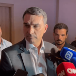 Flávio Bolsonaro Espera Opinião Favorável do PGR sobre Domiciliar para o Pai