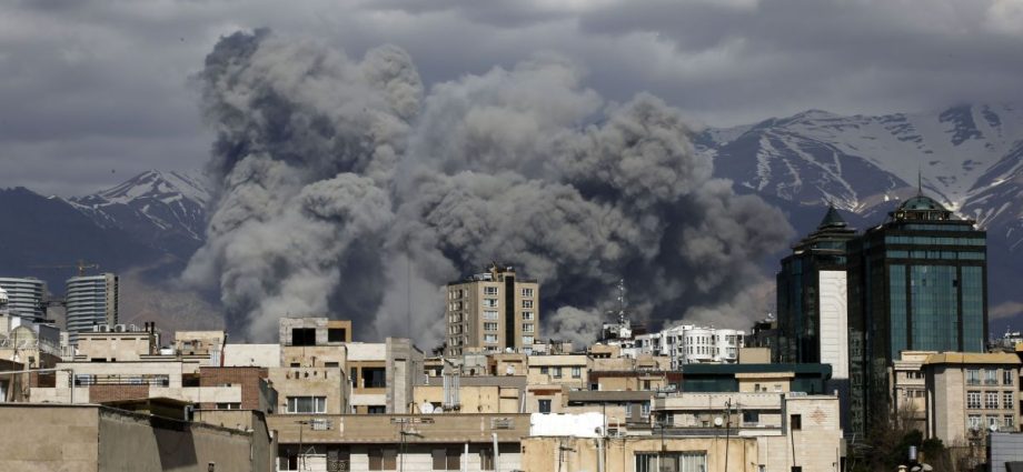 Irã Se Prepara para Sustentar Operações Ofensivas por Tempo Indeterminado