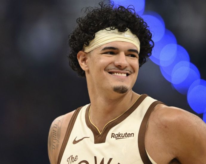 Gui Santos brilha em vitória decisiva do Warriors na NBA