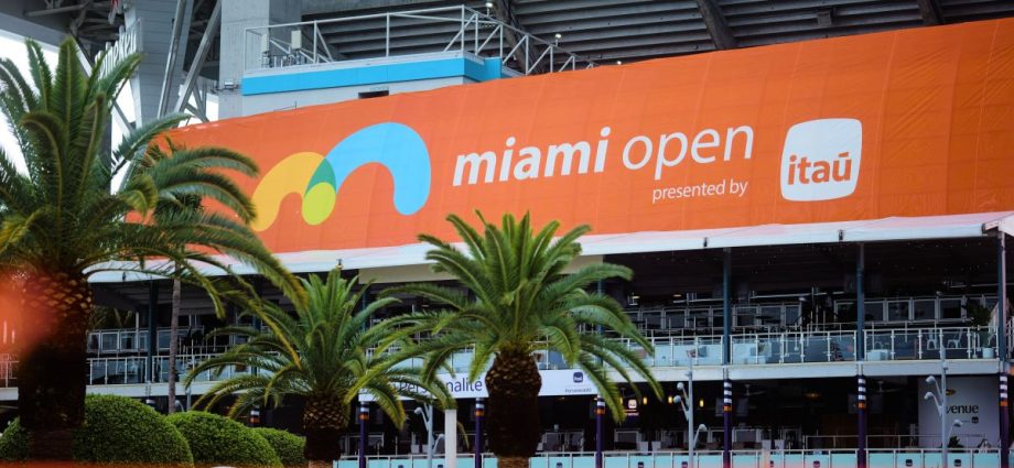 Final do Miami Open: Sinner Enfrenta Lehecka em Busca do Título