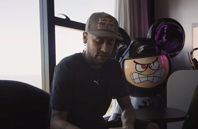 Zico Analisa a Situação de Neymar na Seleção Brasileira: A Importância da Continuidade