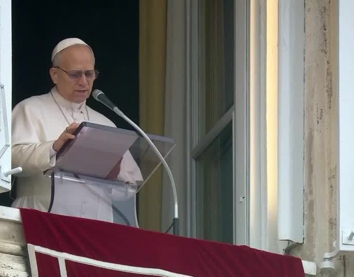 Papa Leão XIV Condena Uso de Deus como Justificativa para Conflitos