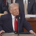 Senadora Lisa Murkowski Avalia Pressionar Congresso por Voto sobre Ação Militar no Irã