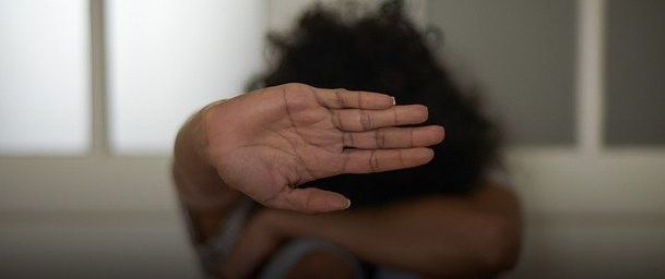 Crescimento Alarmante dos Afastamentos de Mulheres Vítimas de Violência no Trabalho