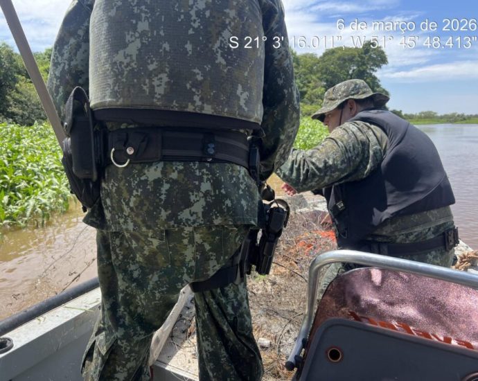 REDE DE PESCA IRREGULAR É APREENDIDA EM CASTILHO SP