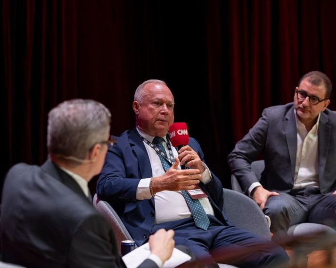 Debate sobre a PEC da Escala 6×1: Prudência e Desafios no Cenário Atual