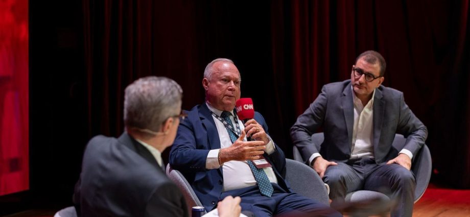 Debate sobre a PEC da Escala 6×1: Prudência e Desafios no Cenário Atual