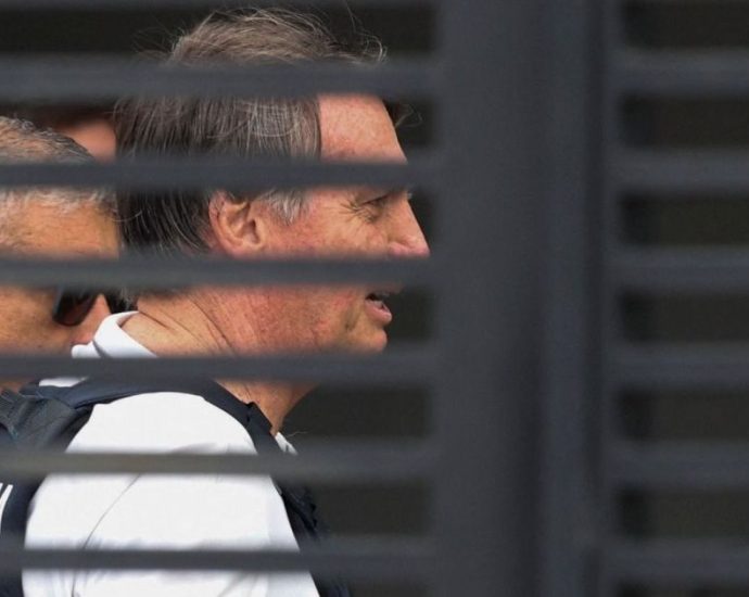 Os 125 Dias de Prisão de Jair Bolsonaro: Um Período Conturbado