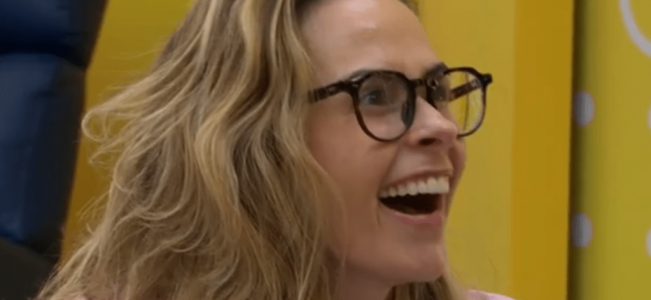 Ana Paula Renault Agita a Madrugada no BBB 26 com Despertar Inusitado