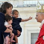 Papa Convoca Bispos para Encontro sobre a Família em Comemoração à ‘Amoris Laetitia’