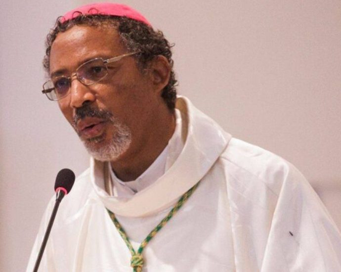 A Transição de Dom Teodoro Mendes: Da Diocese de Ponta de Pedras ao Novo Desafio em Santiago de Cabo Verde
