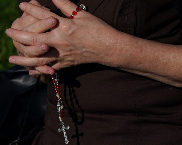 A Oração e o Jejum: As Armas da Paz Segundo Frei Patton