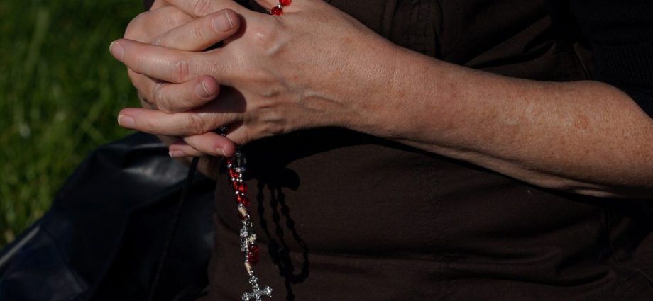 A Oração e o Jejum: As Armas da Paz Segundo Frei Patton