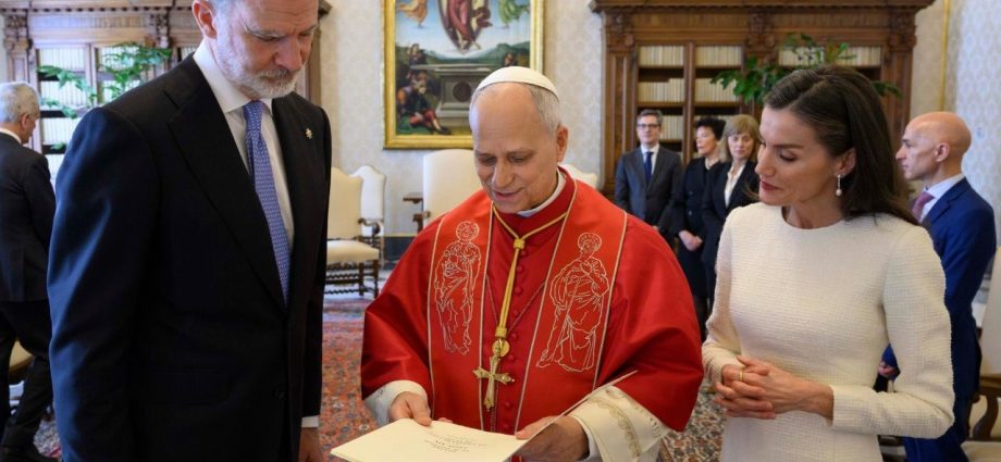 Papa Leão XIV Recebe Família Real da Espanha em Importante Audiência