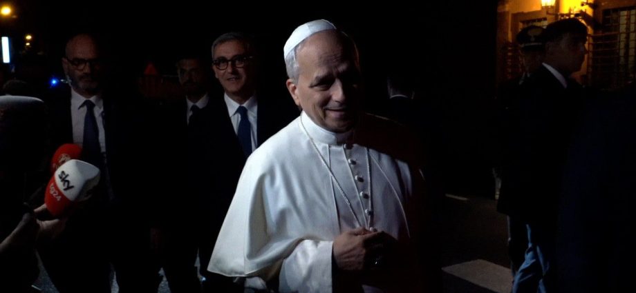 Papa Francisco Renova Chamado à Paz em Meio ao Crescente Conflito Global