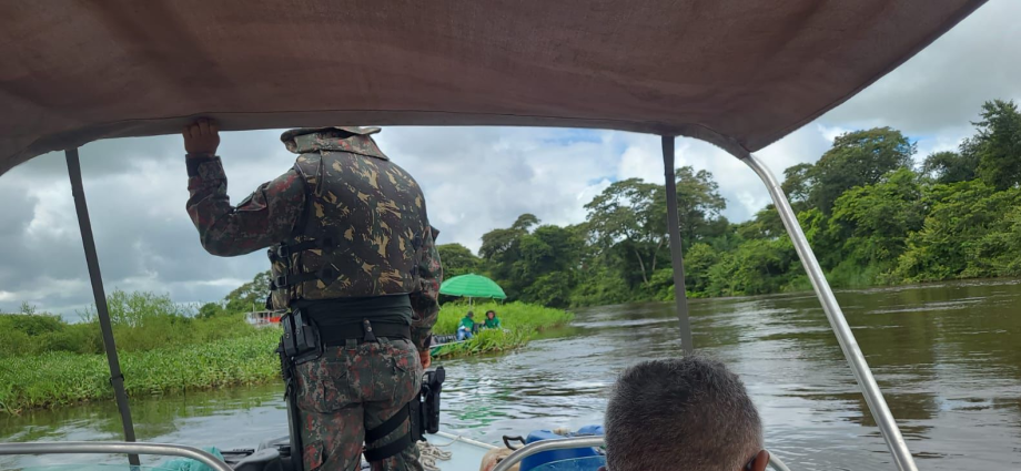 Intensificação da Fiscalização Ambiental no Rio Paraguai: PMA Realiza Operação de Patrulhamento Fluvial