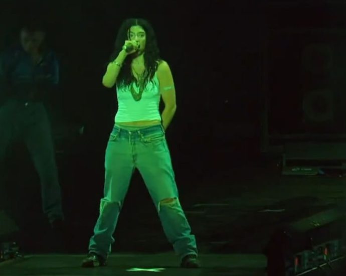 Reações Apoteóticas ao Show de Lorde no Lollapalooza Brasil 2026