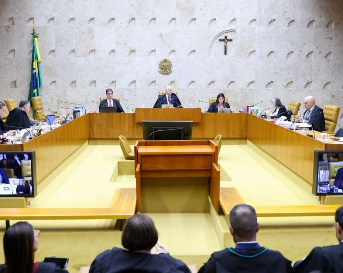 STF Impõe Limites aos Penduricalhos, Mas Mantém Abusos Estruturalmente Aceitos