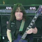 Morte do Guitarrista Ross ‘The Boss’ Friedman aos 72 Anos Impacta o Mundo da Música