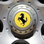 Ferrari Interrompe Vendas no Oriente Médio em Resposta à Conflito Regional