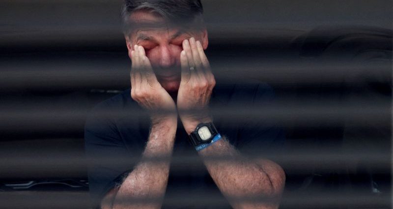 Prisão Domiciliar Humanitária: O Caso de Jair Bolsonaro e Seus Implicações Legais