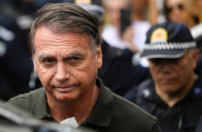 Estado de Saúde de Jair Bolsonaro: Estabilidade e Tratamento em Andamento