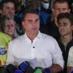 PF investiga fuga de Flávio Bolsonaro para os Estados Unidos após decisão do STF