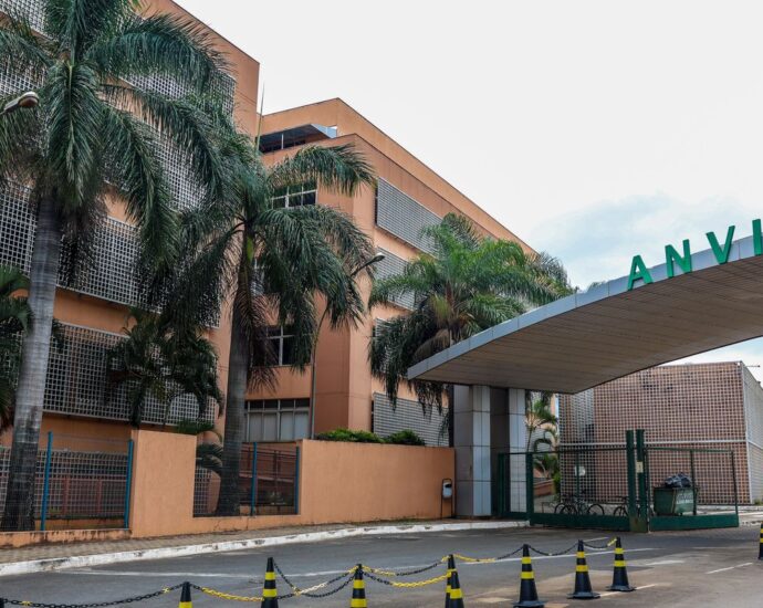 Anvisa proíbe venda de picolé com melatonina e suplemento de proteína
