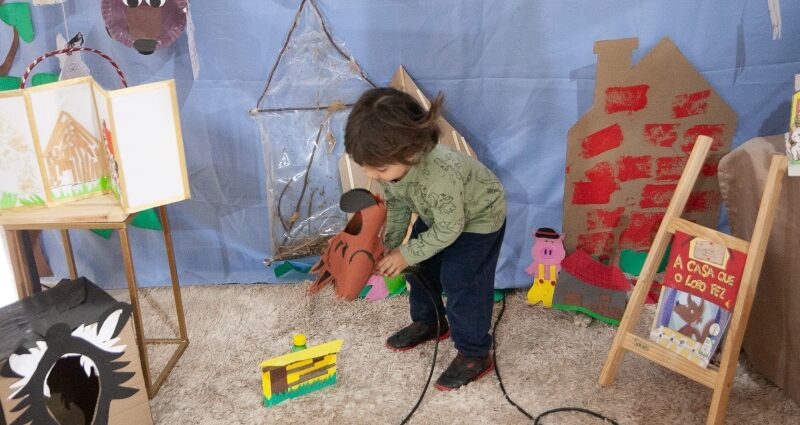 Mostra Literária do CEI Trindade Teno Castilho destaca criatividade e protagonismo infantil