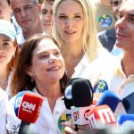 Flávio Bolsonaro Promete Manter Programas Sociais e Combater o Crime Organizado
