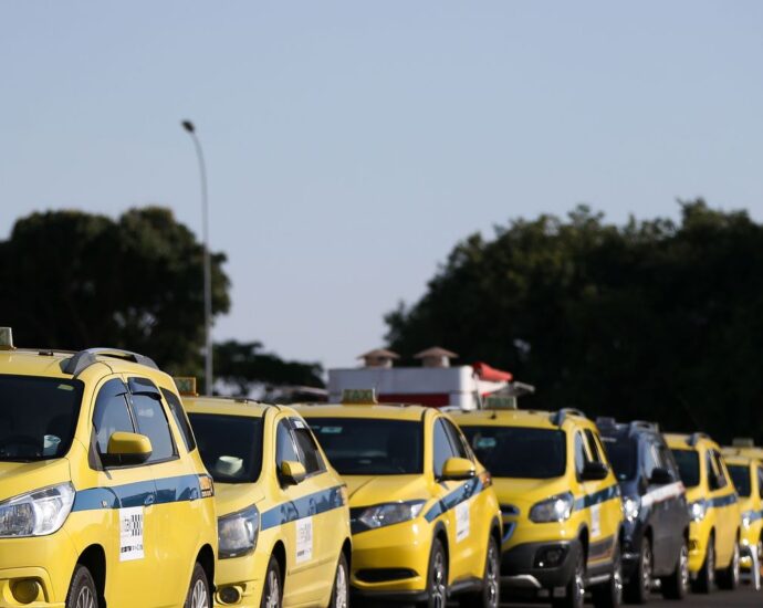 Governo autoriza contrato de até R$ 30 bilhões para financiar veículos de motoristas de aplicativos