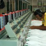 Confiança da Indústria Aumenta em Outubro, Mas Setor Continua Pessimista