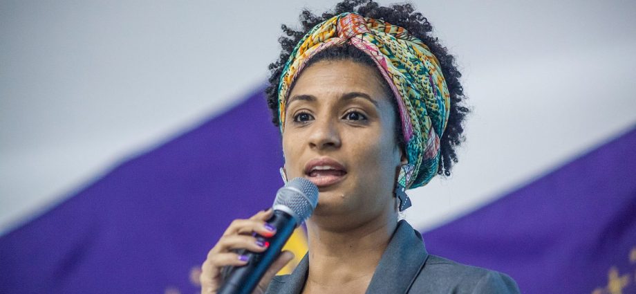 Ato de Bolsonaristas Ofende Memória de Marielle Franco no Rio de Janeiro