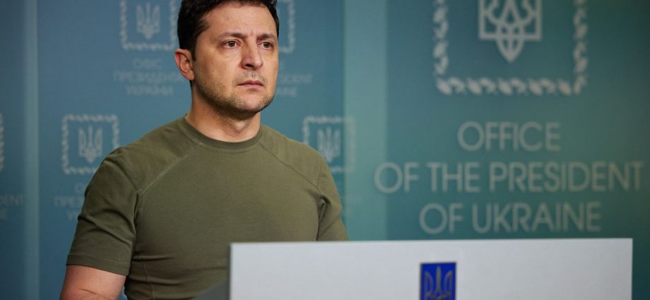 Zelenskiy Critica Acordo entre EUA e Rússia sobre Diesel e Reitera Necessidade de Apoio Europeu