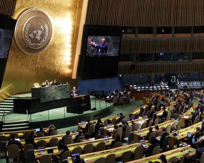 ONU aprova resolução contra embargo dos Estados Unidos a Cuba com menor apoio em 30 anos